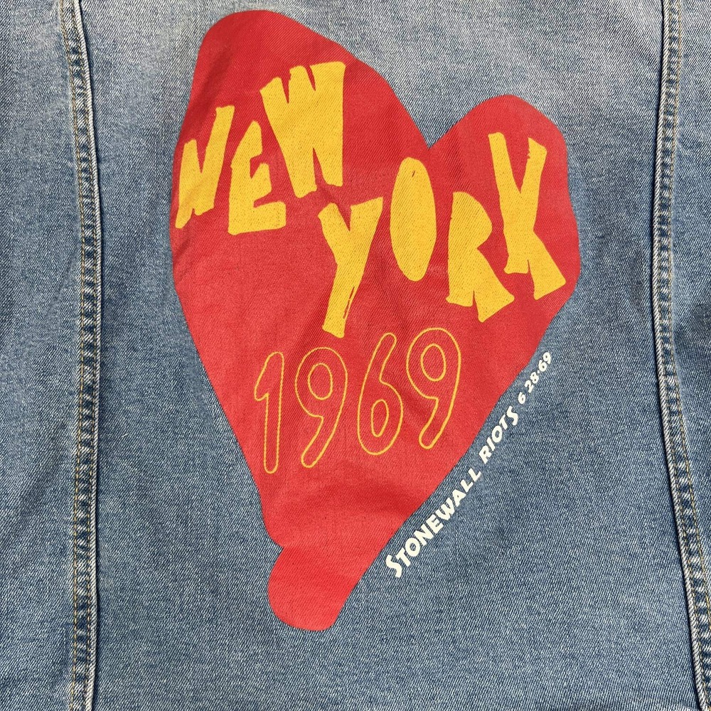 Target Pride Blu Stonewall 1969 Denim Trucker Jacket L Blue Womens NWT Rainbow - Picture 7 of 10